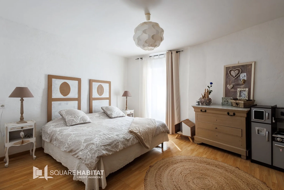 Maison à vendre à Aubignan – 3 chambres, jardin et terrasse, rénovée et équipée 