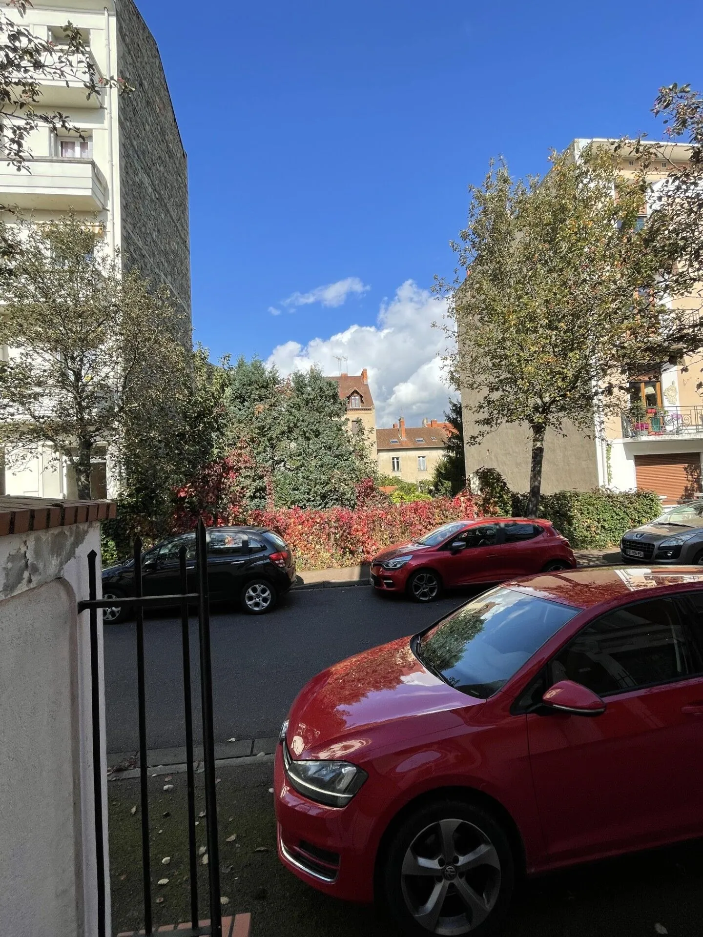 Terrain constructible de 261 m² à Vichy proche parcs et CAVILAM 