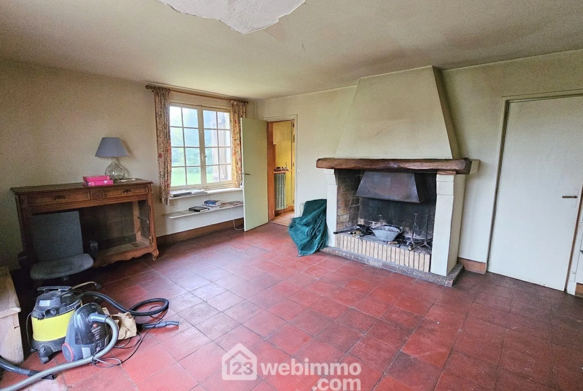 Maison à vendre de 188 m² à Milly-la-Forêt avec jardin et dépendance 