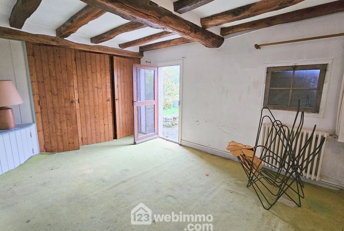 Maison à vendre de 188 m² à Milly-la-Forêt avec jardin et dépendance 