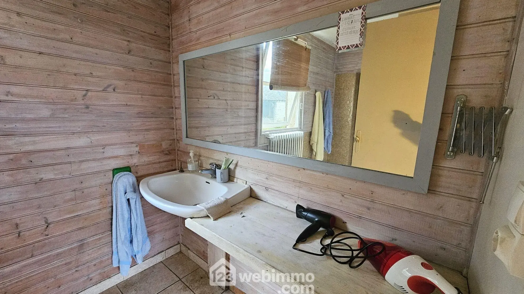Maison à vendre de 188 m² à Milly-la-Forêt avec jardin et dépendance 