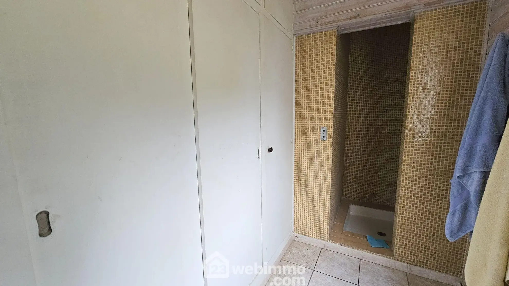 Maison à vendre de 188 m² à Milly-la-Forêt avec jardin et dépendance 
