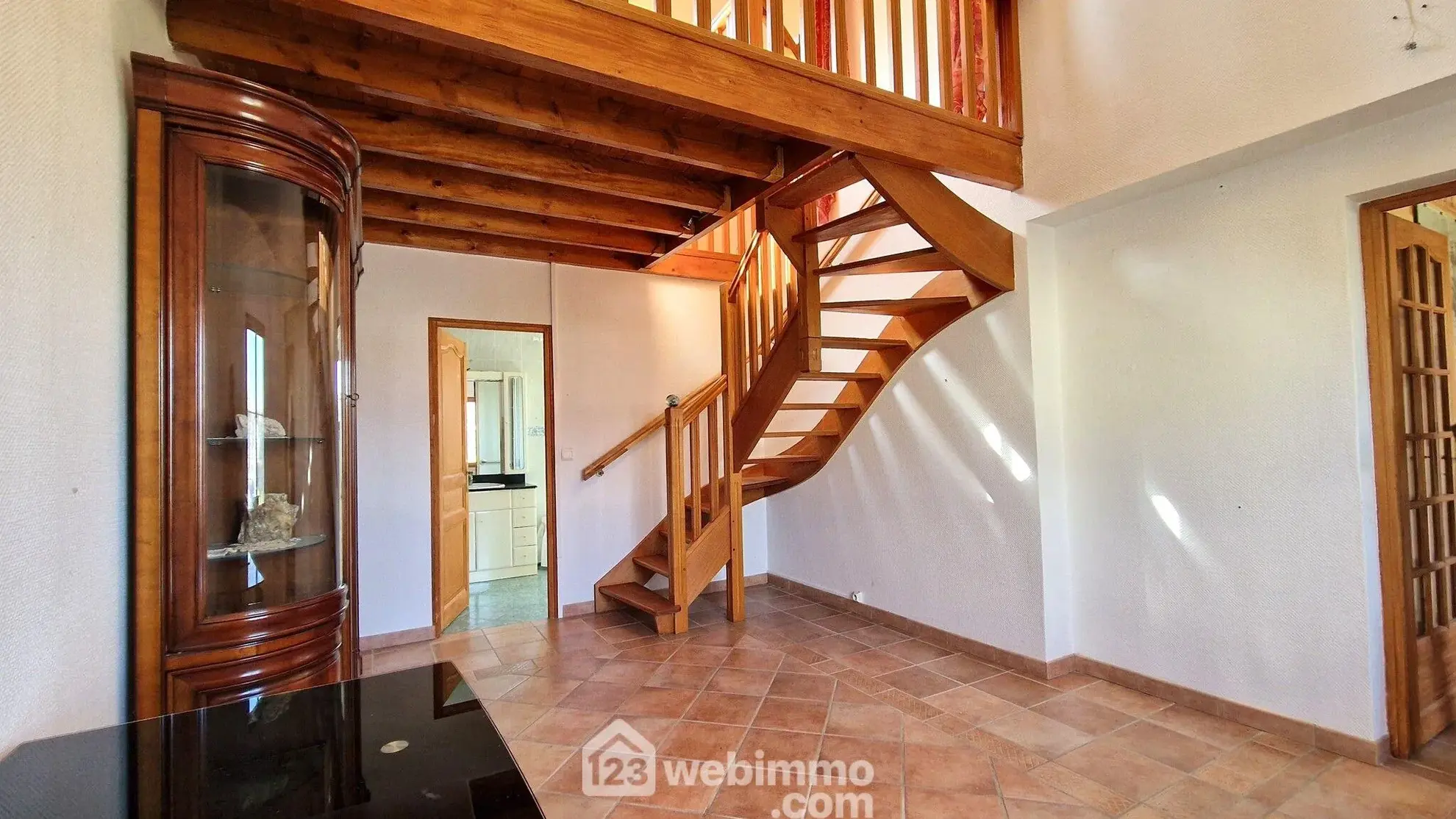 Maison spacieuse de 147 m² avec jardin à Chambry - À personnaliser 