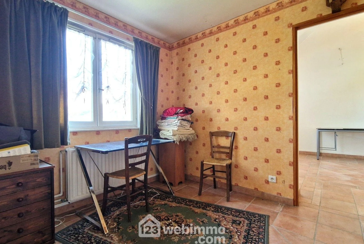 Maison spacieuse de 147 m² avec jardin à Chambry - À personnaliser 