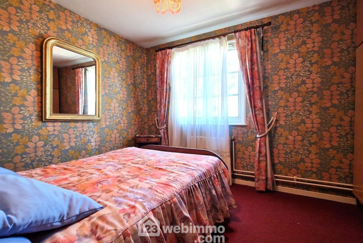 Maison spacieuse de 147 m² avec jardin à Chambry - À personnaliser 