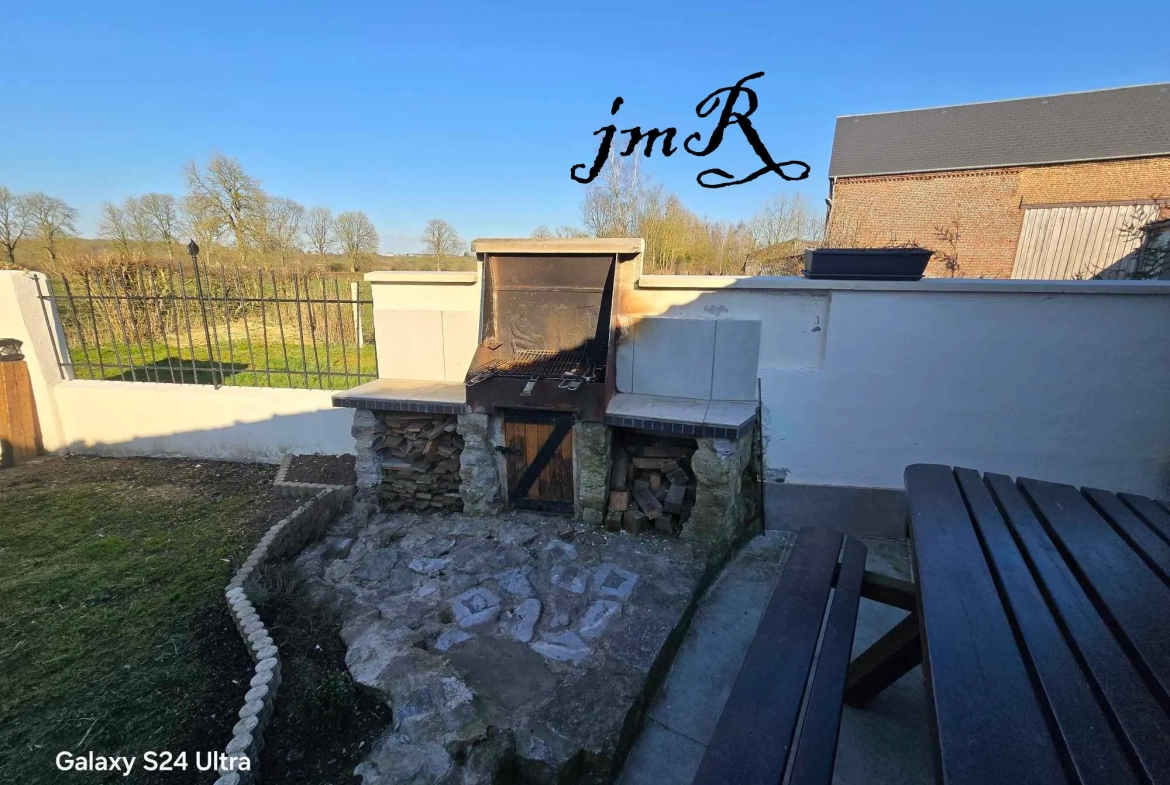 Maison de campagne à vendre à Grand-Fayt - 3 chambres, jardin et chauffage à pellets 