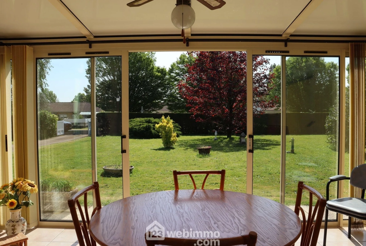 Maison de plain-pied à vendre proche du littoral vendéen avec jardin et 3 chambres 