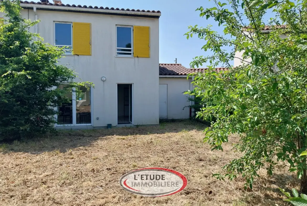 Maison 3 chambres à Vertou de 2011 avec garage et jardin proche du bourg 