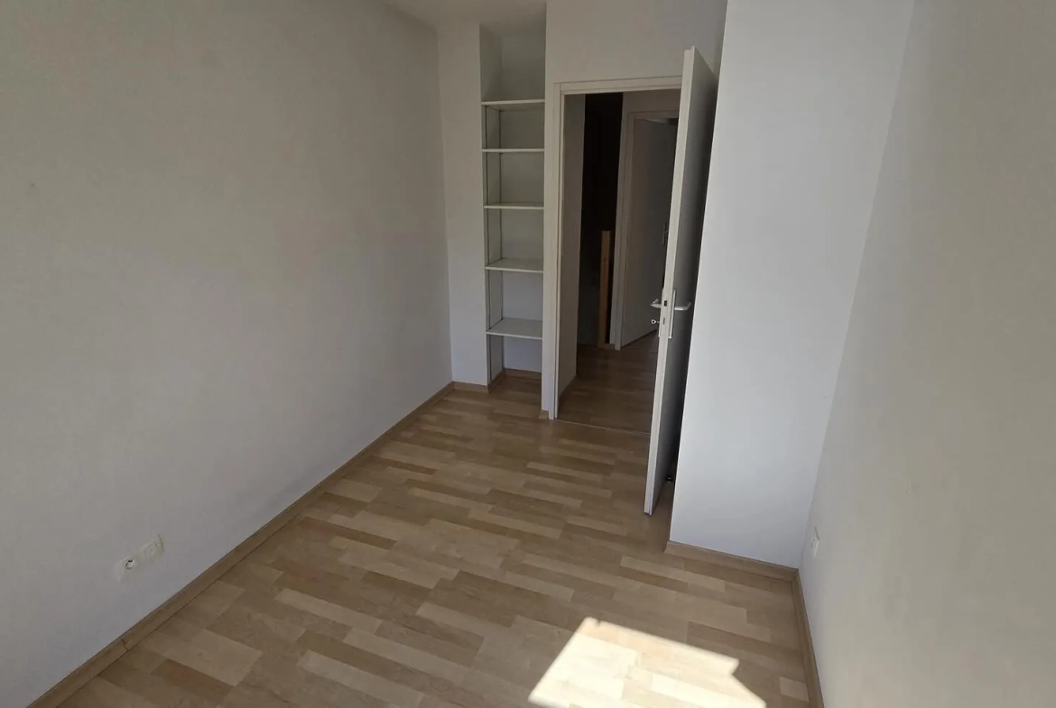 Appartement duplex T4 de 72 m² avec jardin à Varces 