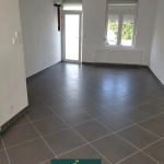 Maison semi-individuelle à vendre à Aulnoye-Aymeries - 2 chambres, garage, terrain de 542 m²