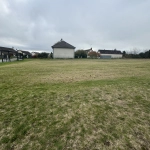 Terrain constructible de 875 m² à Romorantin-Lanthenay, Sologne, écologique et personnalisable