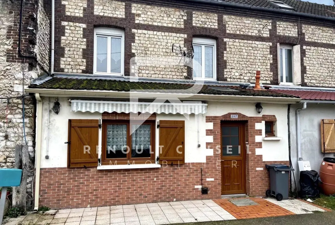 Maison 72m² à vendre au centre de Saint-Étienne-du-Rouvray avec jardin et stationnement 