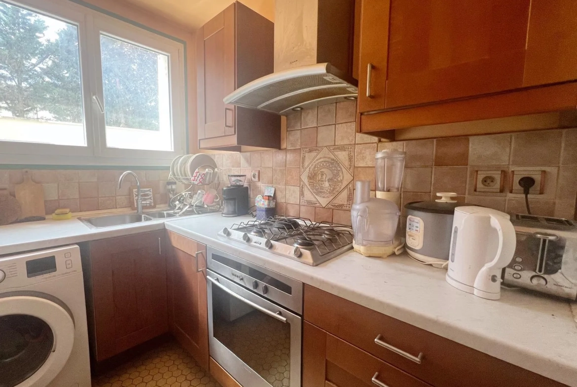 Appartement 60m² avec garage et cave au Plessis-Robinson 