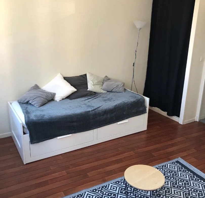 Investissement Studio meublé de 22 m² à Pau proche université et centre-ville 