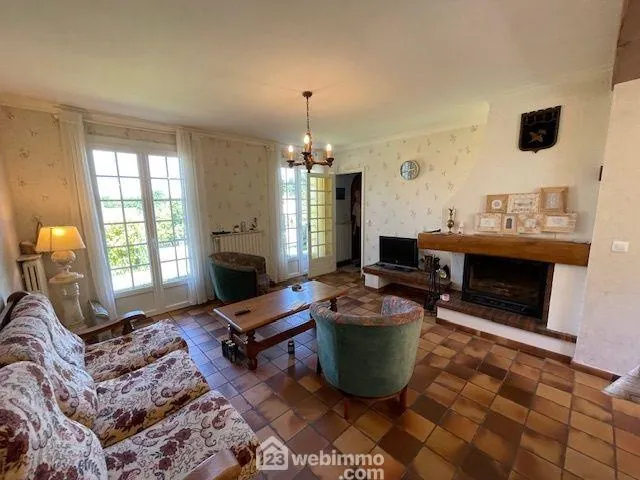 Magnifique maison à Noyon de 112m² avec jardin et sous-sol, idéal famille ou primo-accédant 