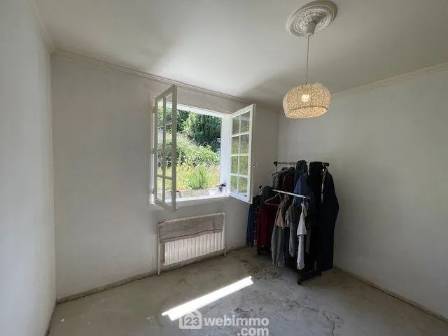Magnifique maison à Noyon de 112m² avec jardin et sous-sol, idéal famille ou primo-accédant 