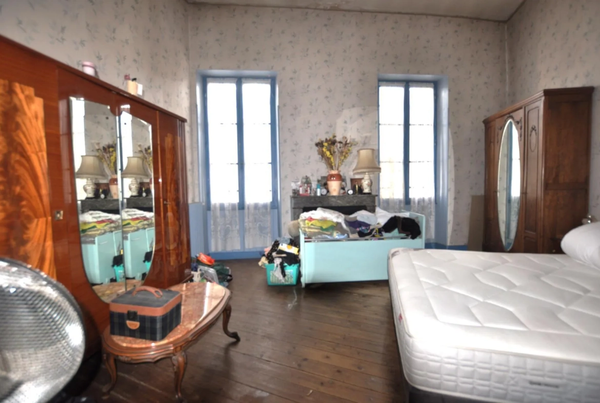 Maison en pierre avec cave à Portets à vendre pour 168 000 € 