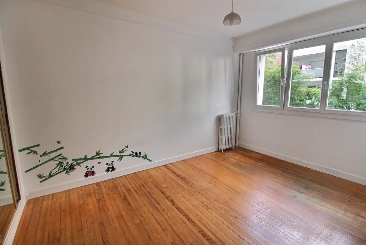 Appartement 3 pièces à Pau avec garage et cave – Opportunité à saisir 
