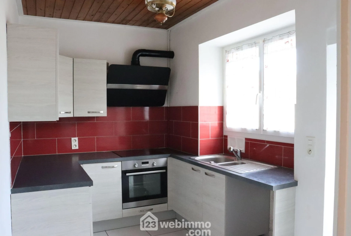 Maison de caractère à Jard-sur-Mer avec jardin et garage - 90 m² 