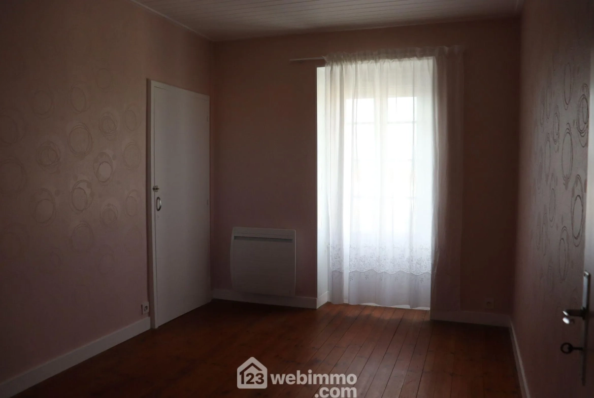 Maison de caractère à Jard-sur-Mer avec jardin et garage - 90 m² 