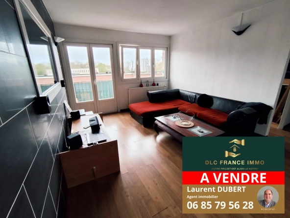 Appartement lumineux avec 2 chambres à Maubeuge - Dernier étage, Cave, Centre-ville