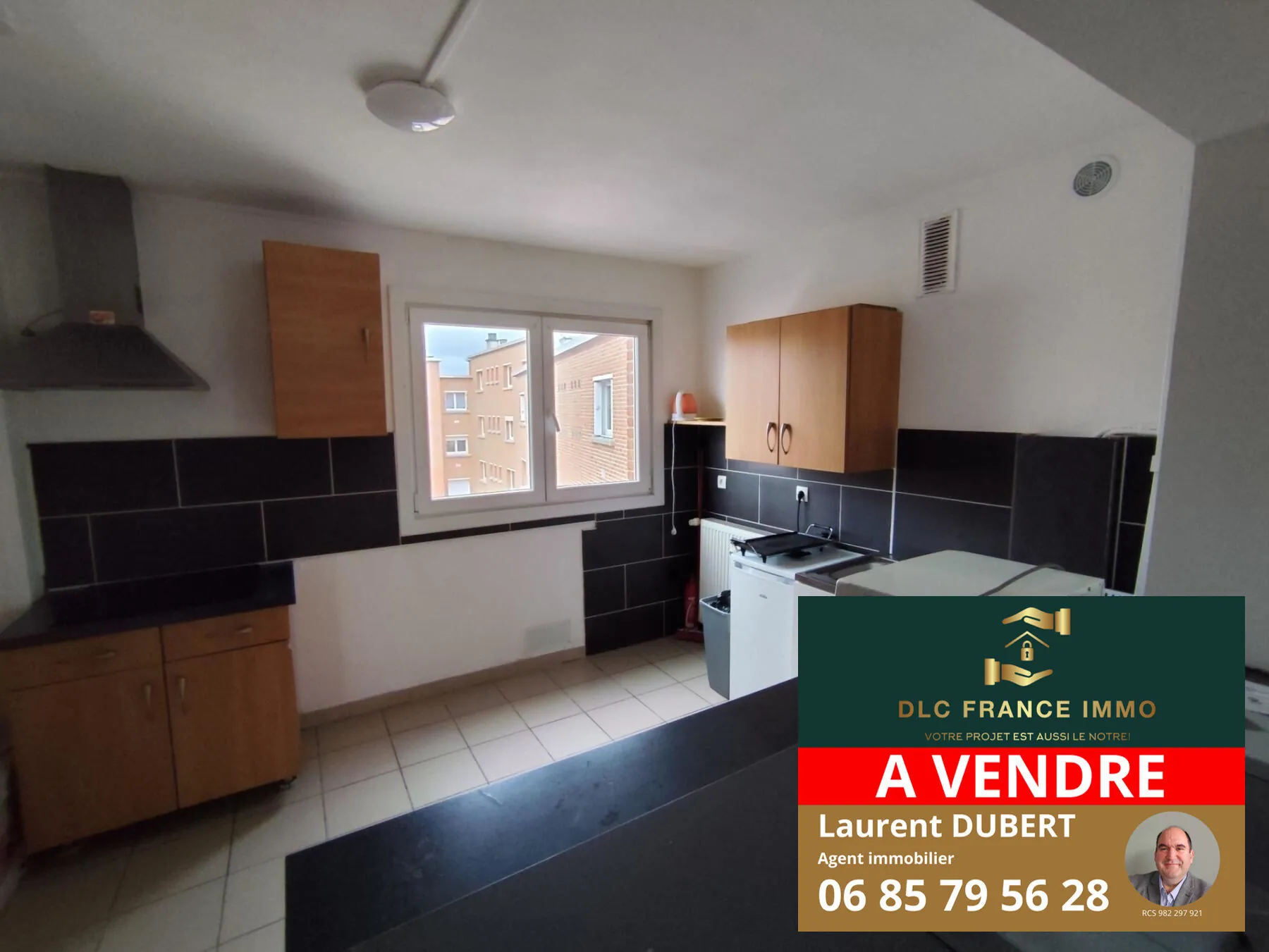 Appartement lumineux avec 2 chambres à Maubeuge - Dernier étage, Cave, Centre-ville 
