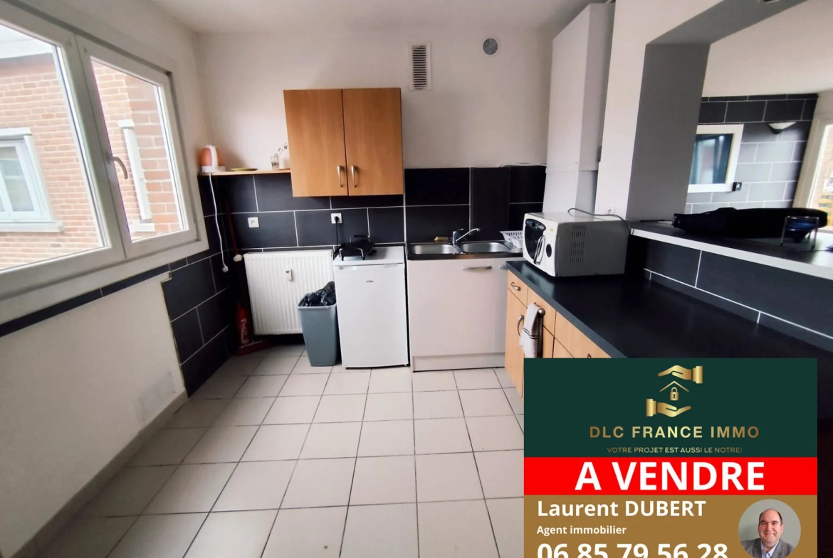Appartement lumineux avec 2 chambres à Maubeuge - Dernier étage, Cave, Centre-ville 