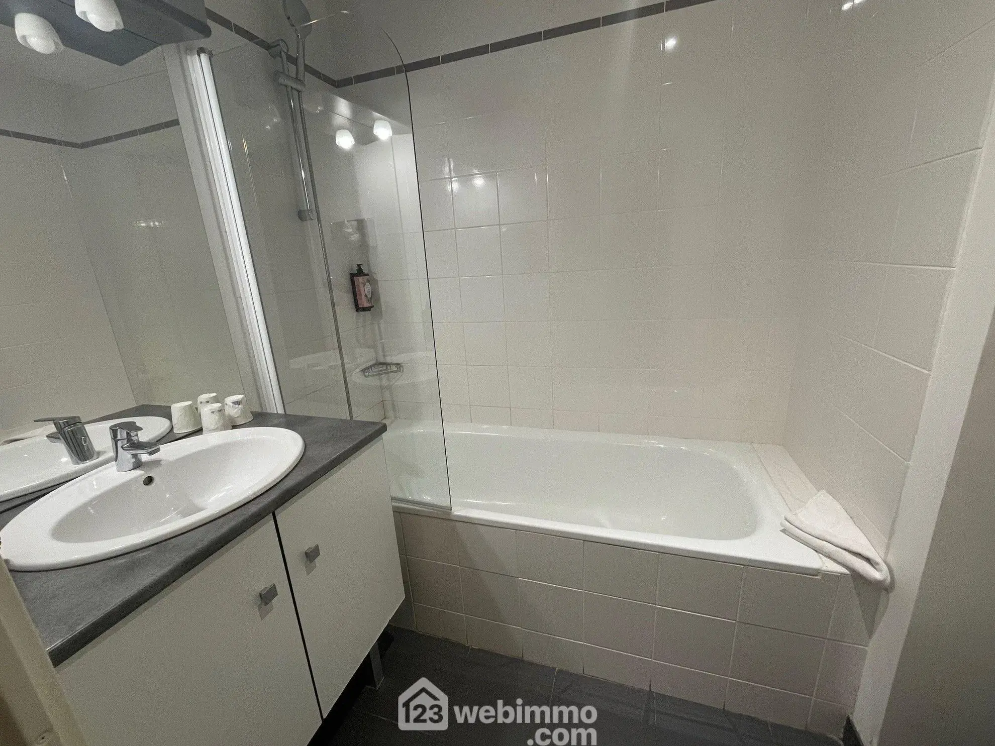 Appartement loué à RésidHome sur les bords de la Marne, investissez en toute sécurité 