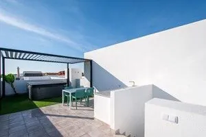 Villas mitoyennes modernes à Roldan - Piscine privée et grande terrasse 