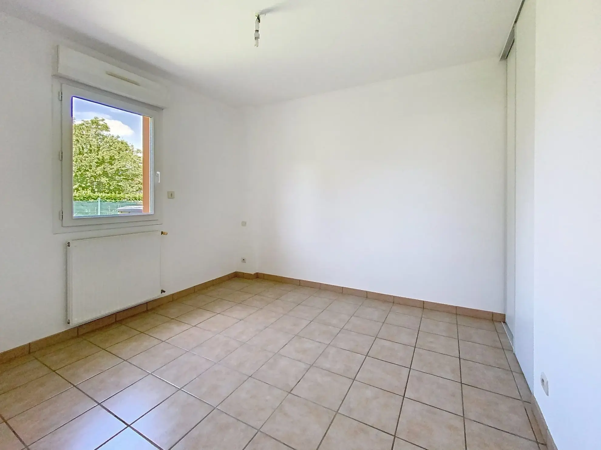 Maison à vendre à Lescure-d'Albigeois – 100 m² avec jardin et proche commodités 