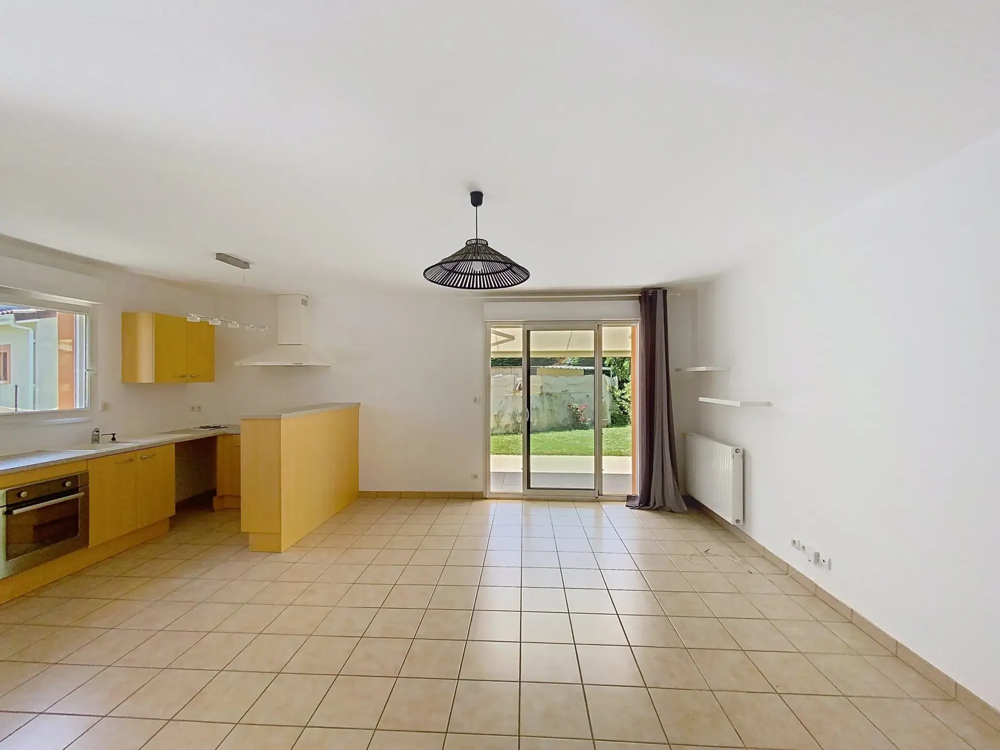 Maison à vendre à Lescure-d'Albigeois – 100 m² avec jardin et proche commodités 