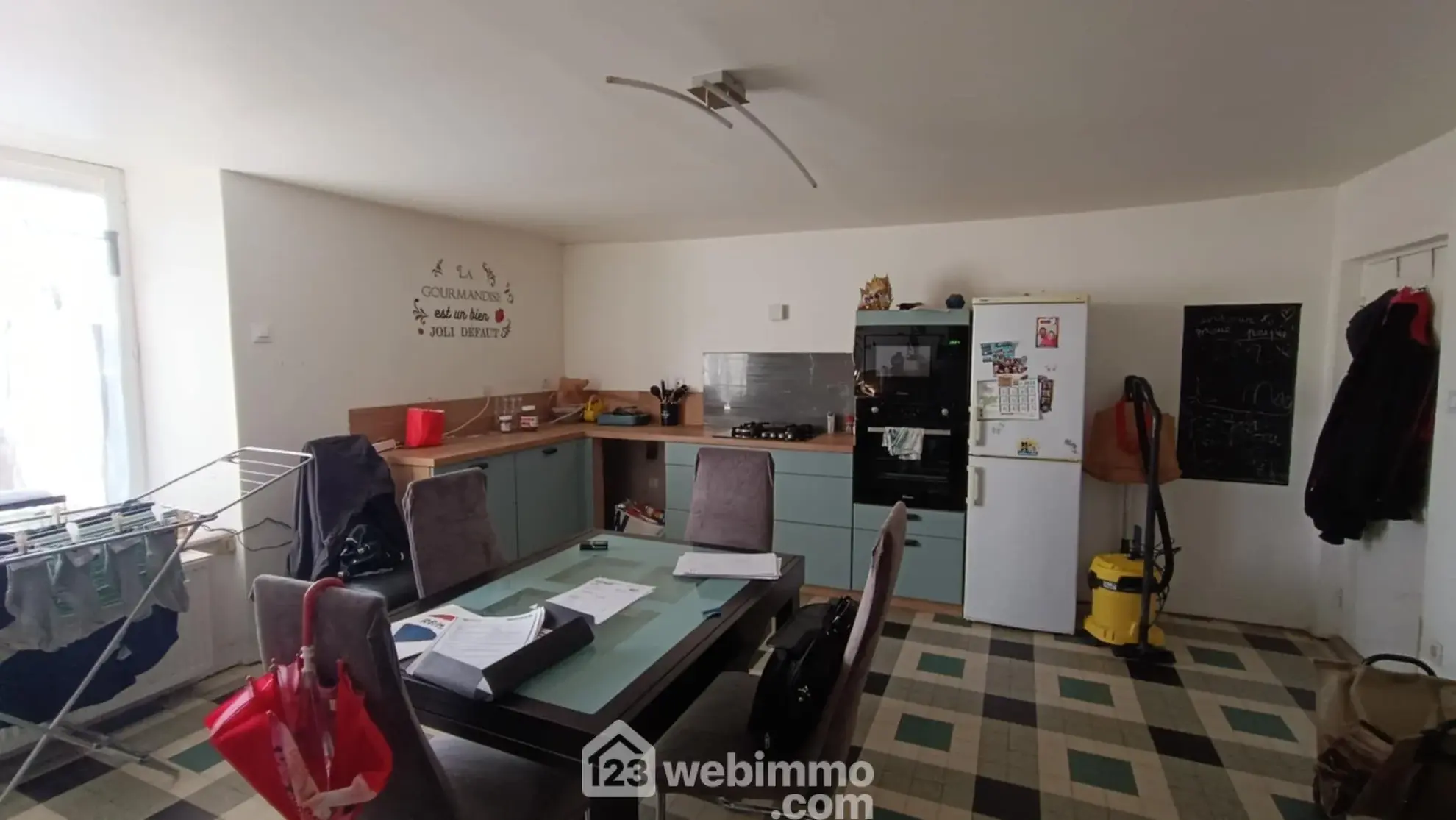 Corps de ferme à vendre à Lavoye – 123 m² avec dépendances sur 3 252 m² 