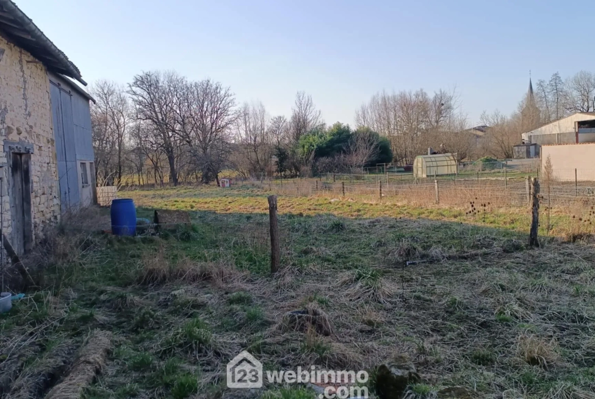 Corps de ferme à vendre à Lavoye – 123 m² avec dépendances sur 3 252 m² 
