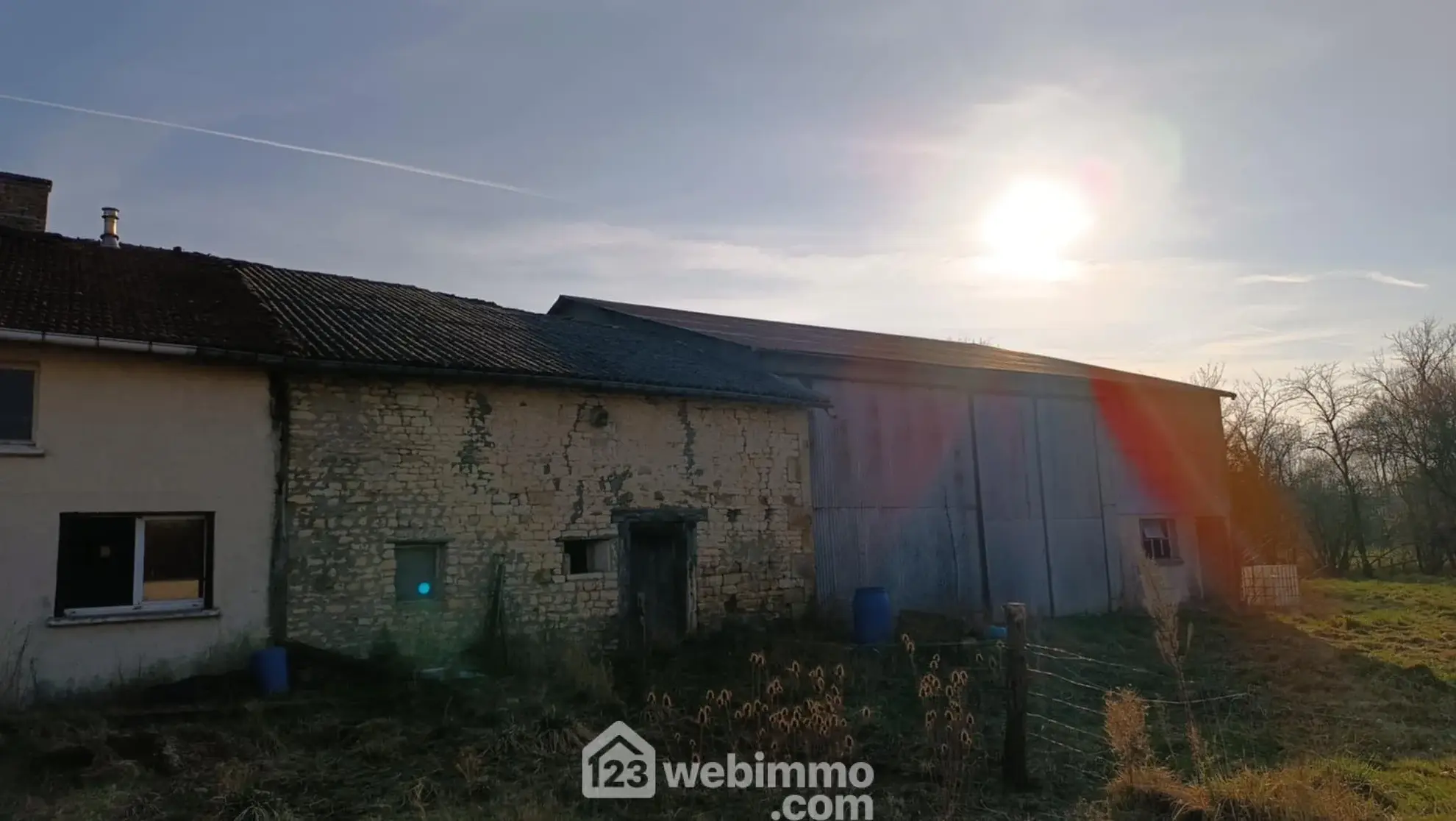 Corps de ferme à vendre à Lavoye – 123 m² avec dépendances sur 3 252 m² 
