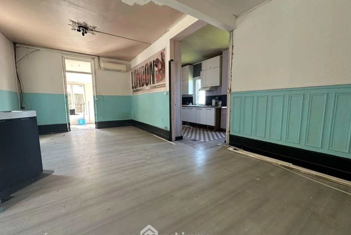 Charmante maison de 125 m² avec jardin et garage à Laon 