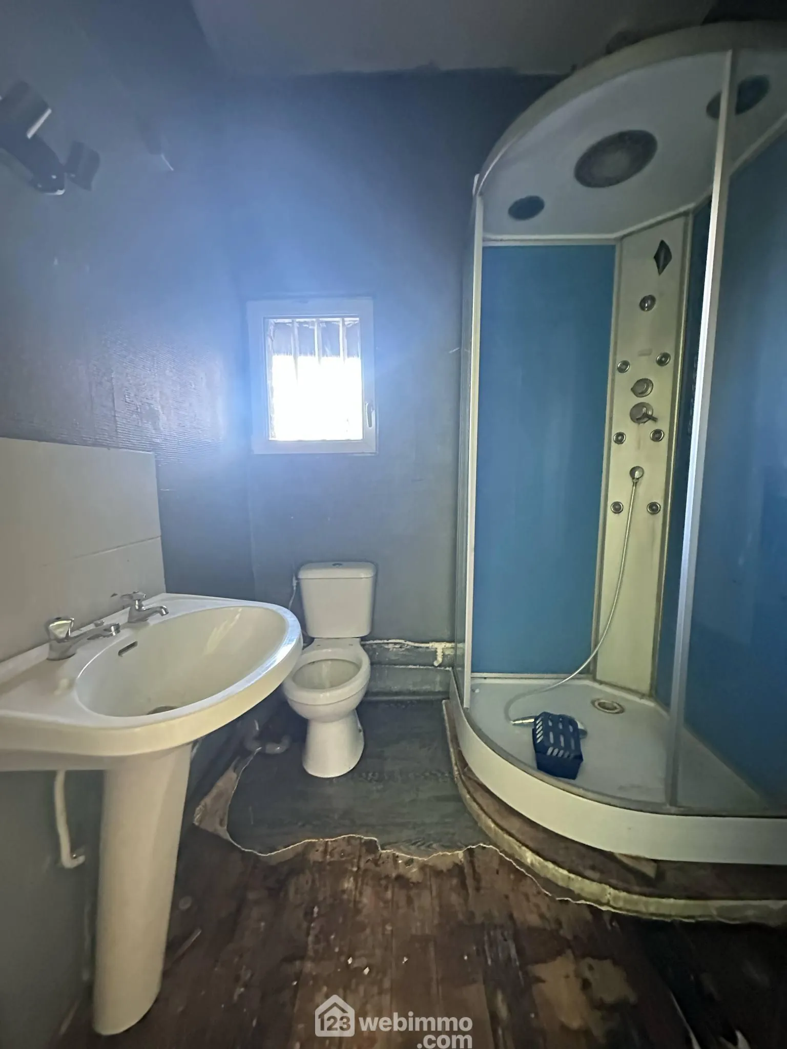 Charmante maison de 125 m² avec jardin et garage à Laon 