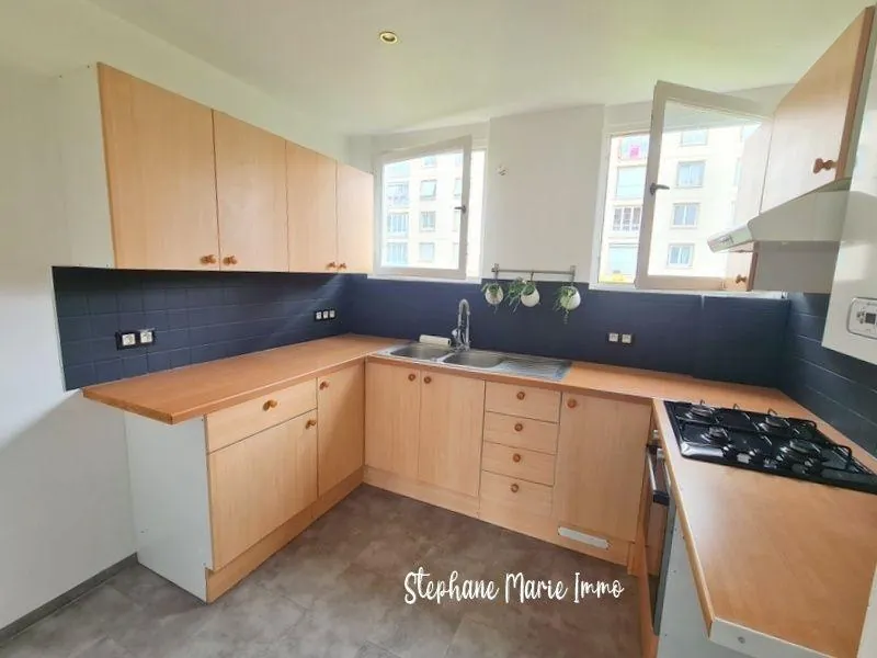 Appartement 3 pièces lumineux à Evreux avec cave et proximité gare 