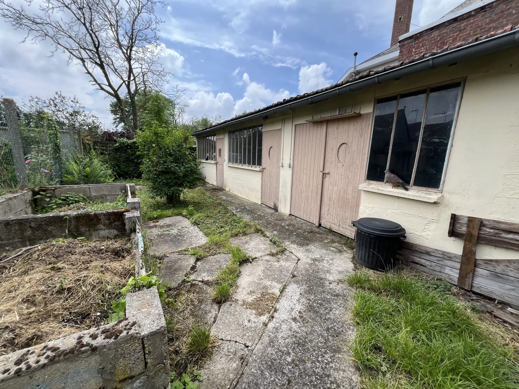 Maison à vendre au Plessier-Rozainvillers avec 3 chambres et dépendances 