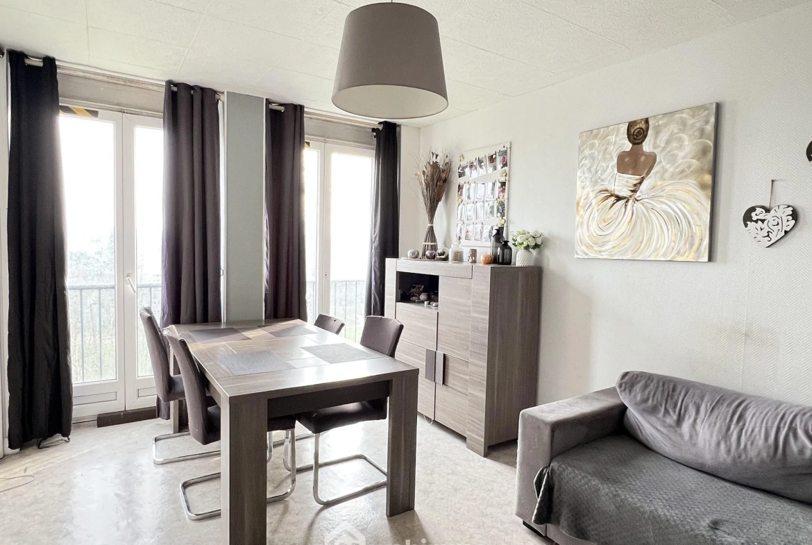 Appartement 4 pièces à vendre à Choisy-le-Roi - 75,69 m² à rénover 
