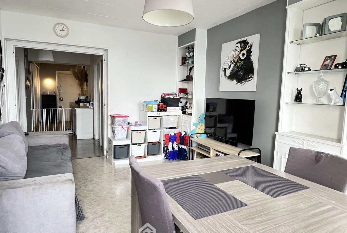 Appartement 4 pièces à vendre à Choisy-le-Roi - 75,69 m² à rénover 