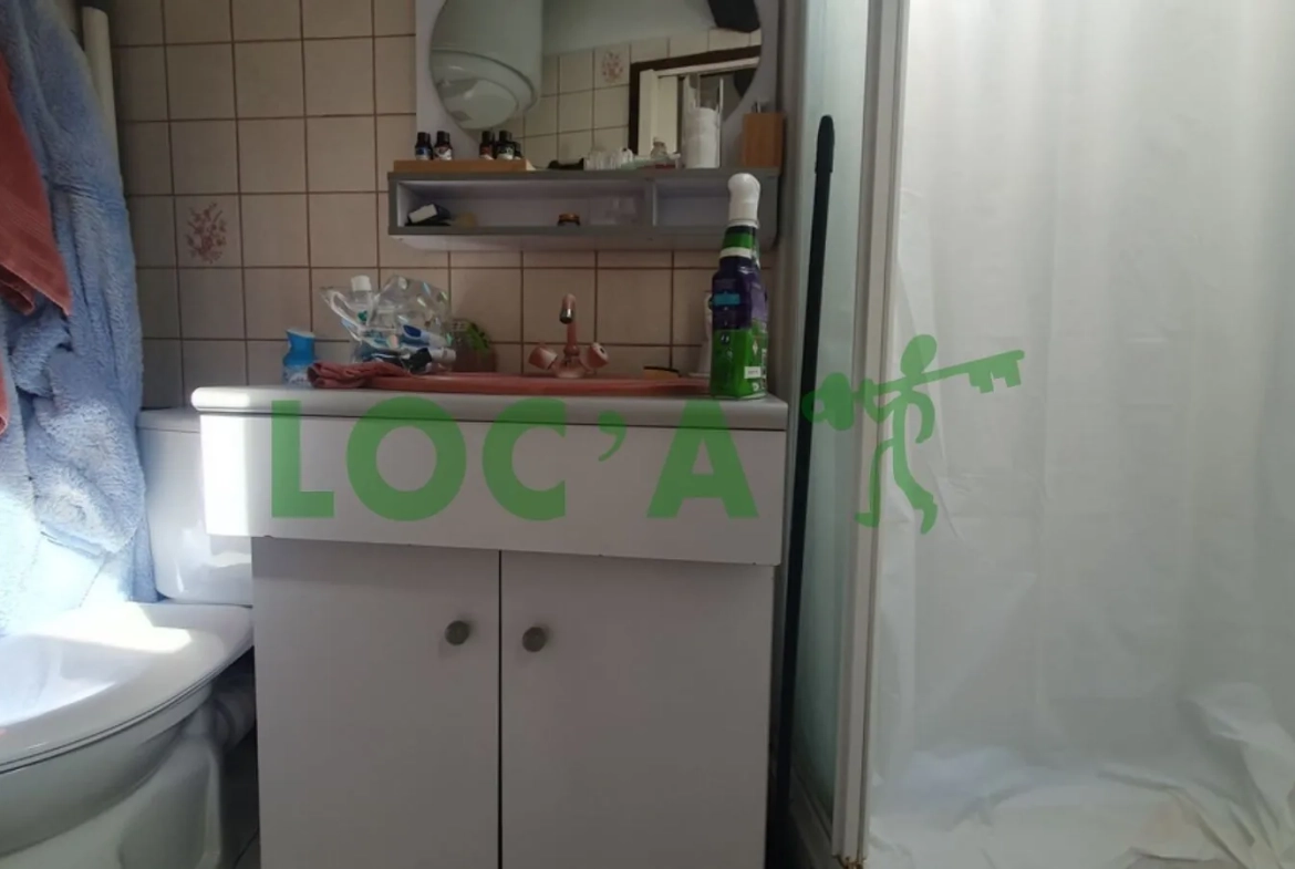 Studio à Dijon proche des Cordeliers – 14,62 m², idéal investisseur ou premier achat 
