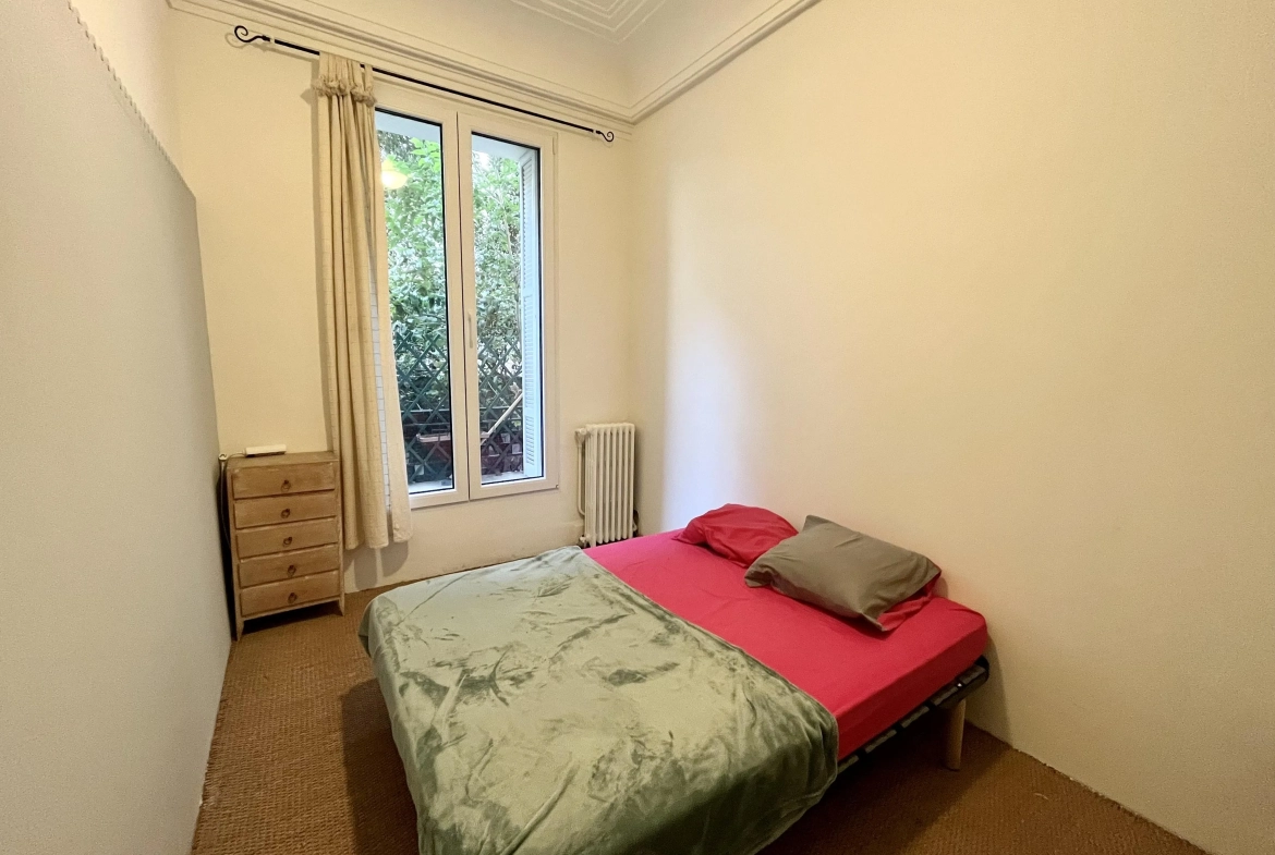 Appartement 2 pièces bourgeois avec jardin dans le quartier des Musiciens à Nice 