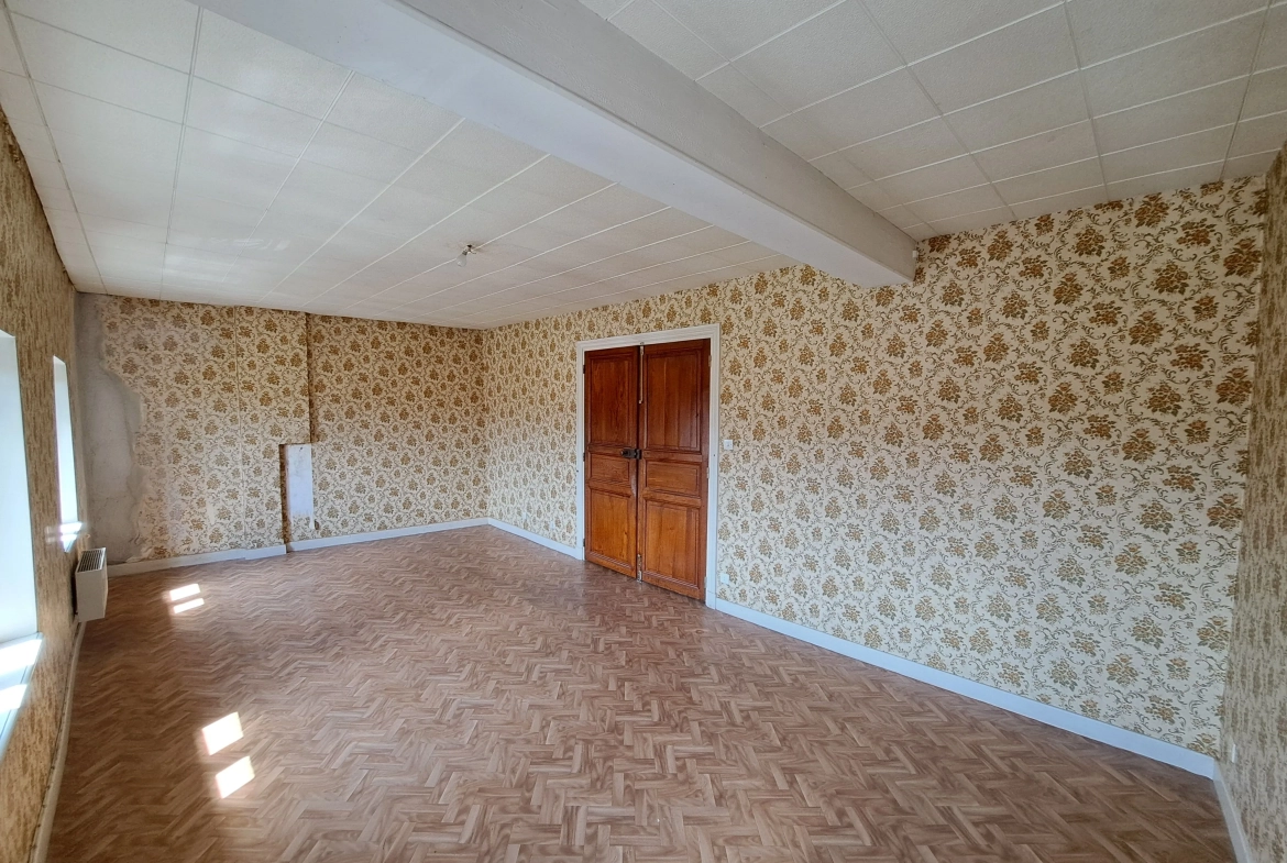 Appartement T4 à vendre à Ambert avec jardin privé et vue imprenable 