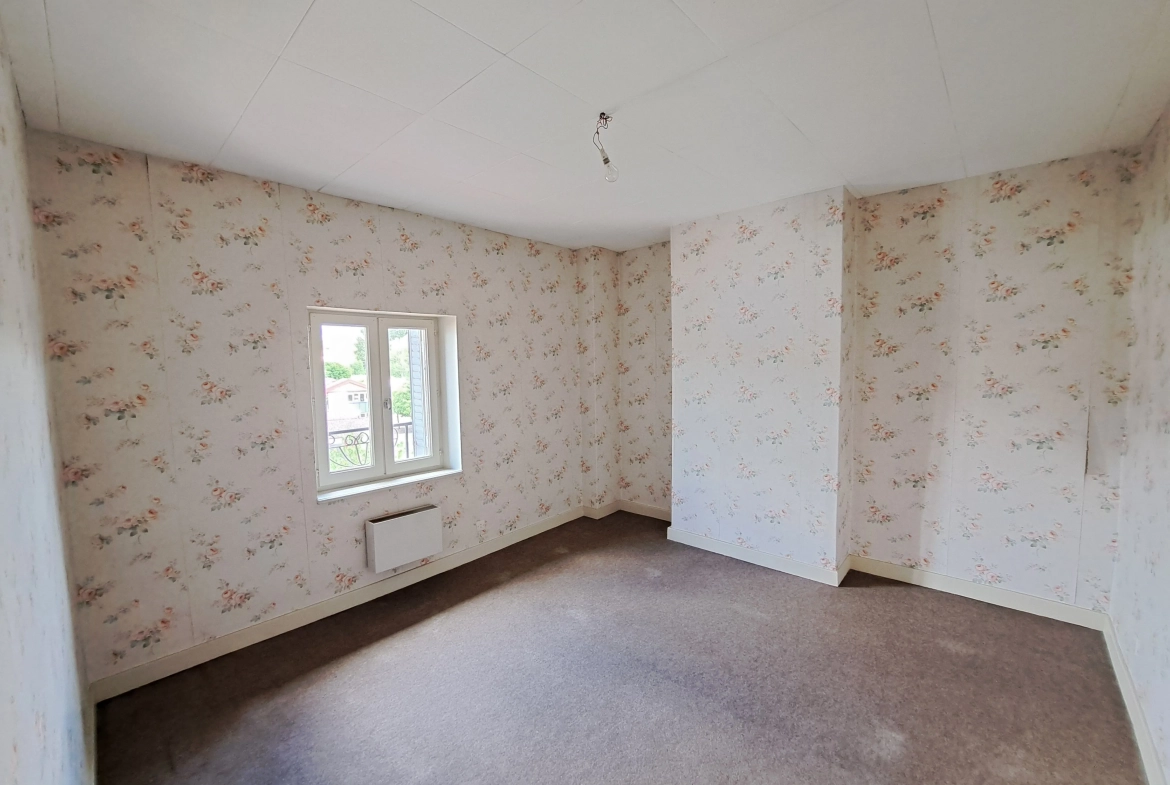 Appartement T4 à vendre à Ambert avec jardin privé et vue imprenable 