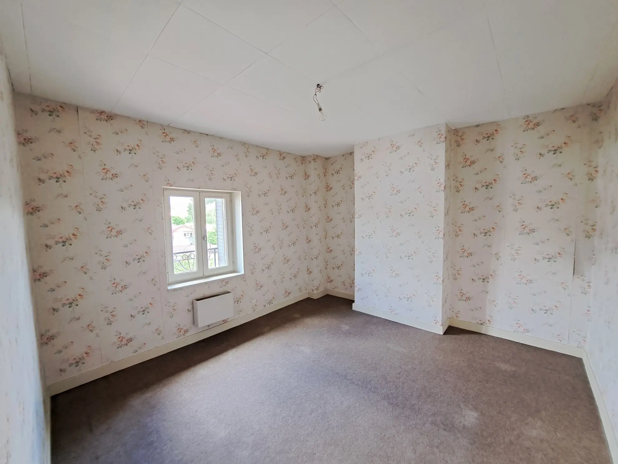 Appartement T4 à vendre à Ambert avec jardin privé et vue imprenable 