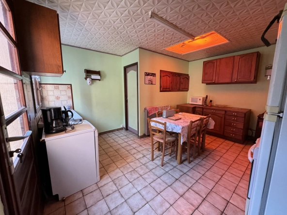 Maison de ville à vendre à Ailly-sur-Noye avec 3 chambres et garage