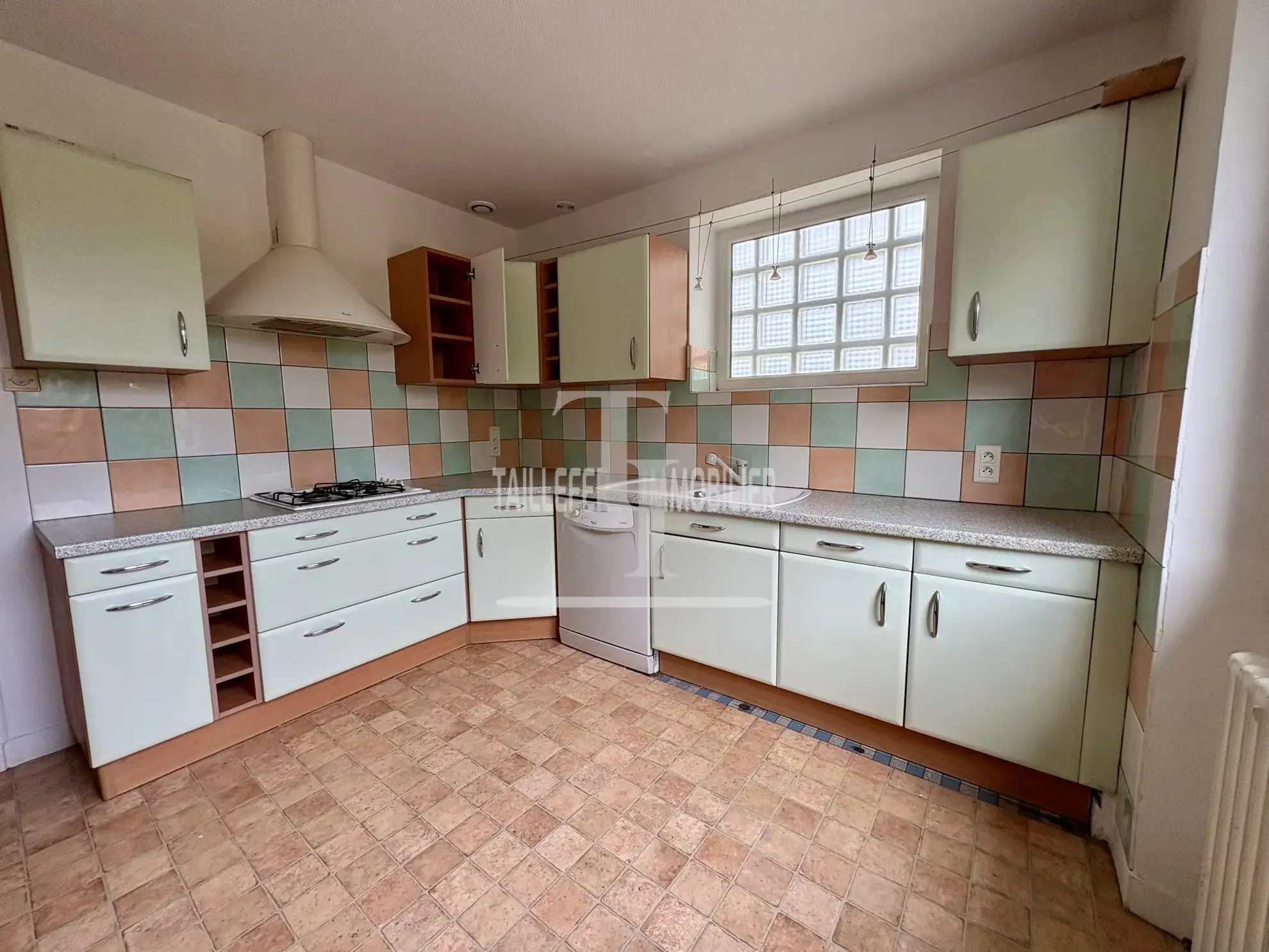 Maison familiale à Agonac de 113 m² avec jardin et garage 