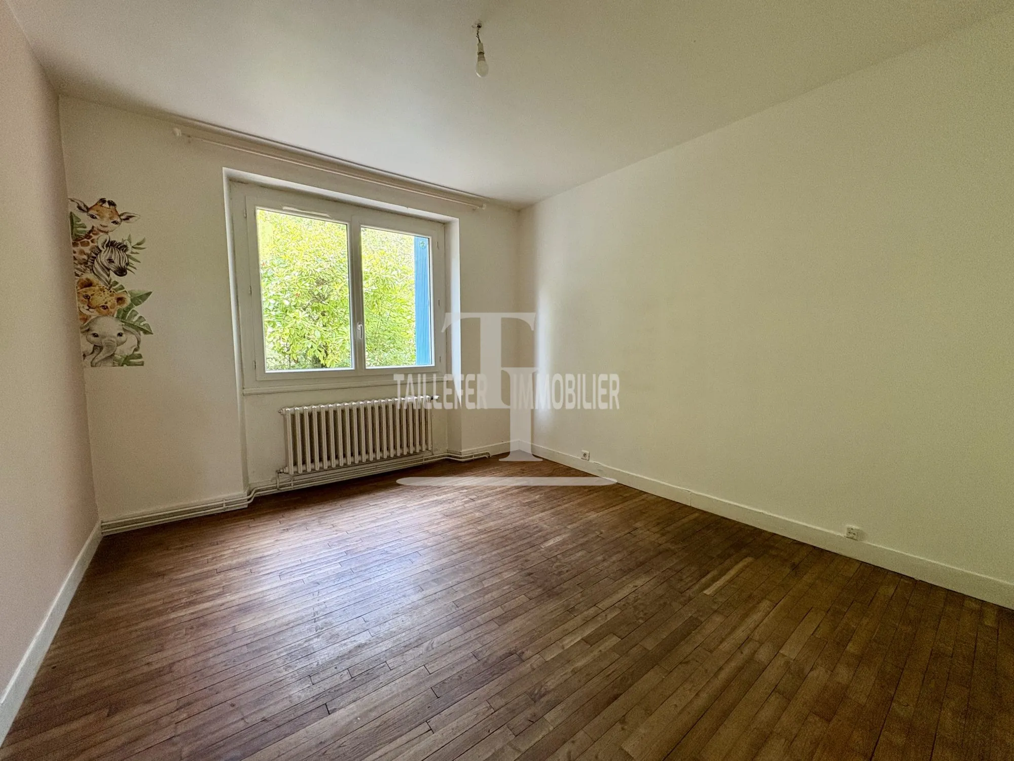 Maison familiale à Agonac de 113 m² avec jardin et garage 