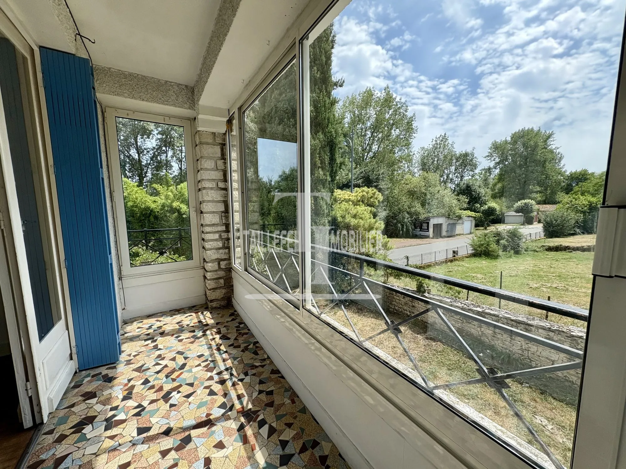 Maison familiale à Agonac de 113 m² avec jardin et garage 