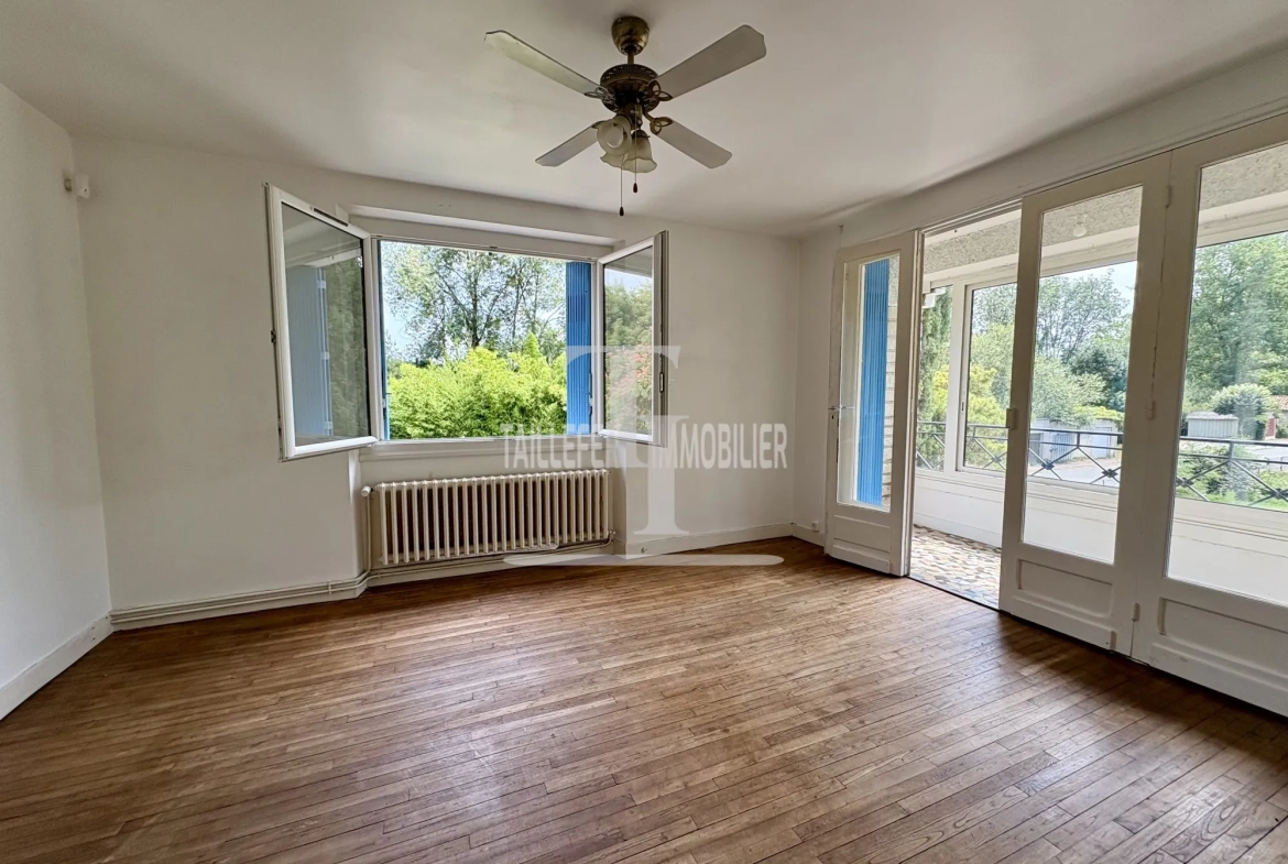 Maison familiale à Agonac de 113 m² avec jardin et garage 